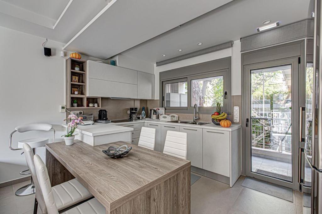 Deluxe & Modern Apartment In Athens Ngoại thất bức ảnh